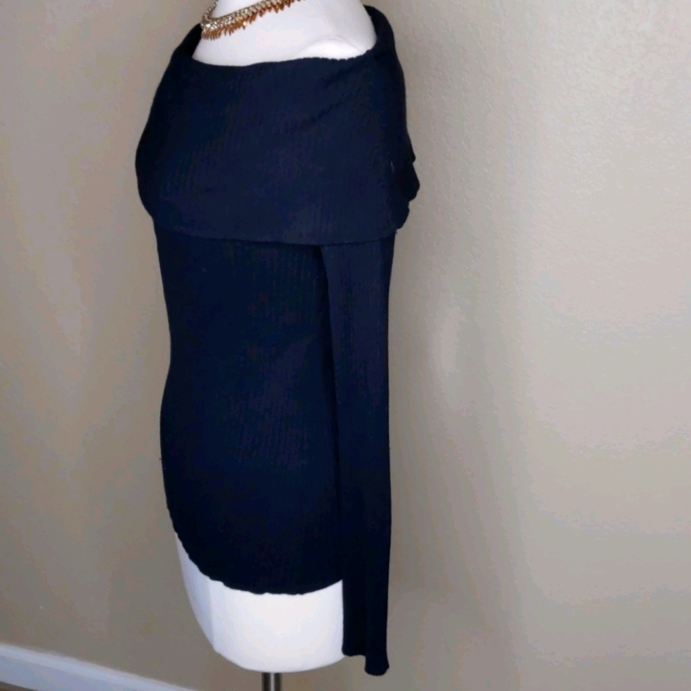 Jennifer Lopez Black off shoulder Top Size Medium - Picture 5 of 13